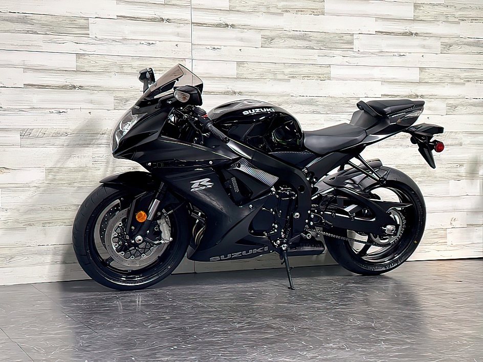 2024 Suzuki GSX R600
