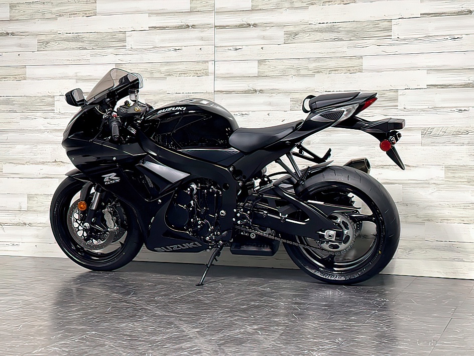 2024 Suzuki GSX R600