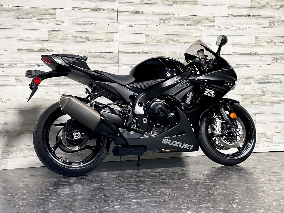 2024 Suzuki GSX R600
