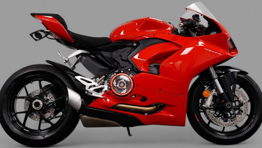2025 Ducati panigale V2