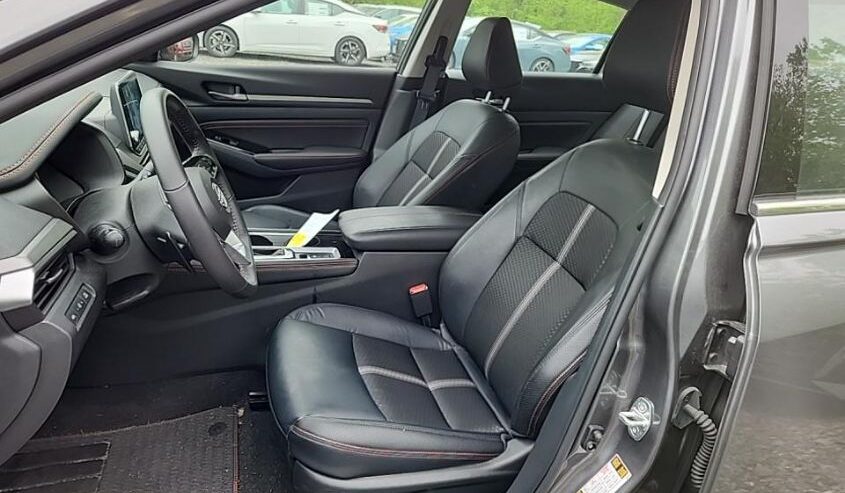 2023 NISSAN ALTIMA SR