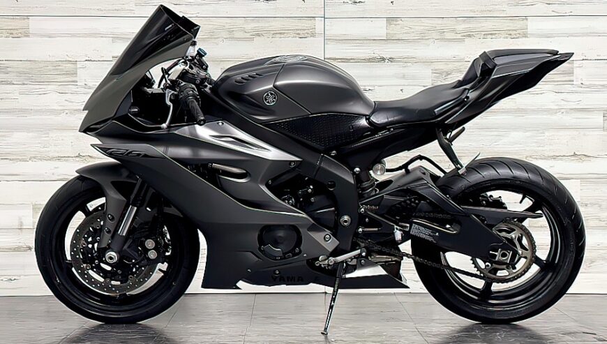2018 Yamaha R6 available
