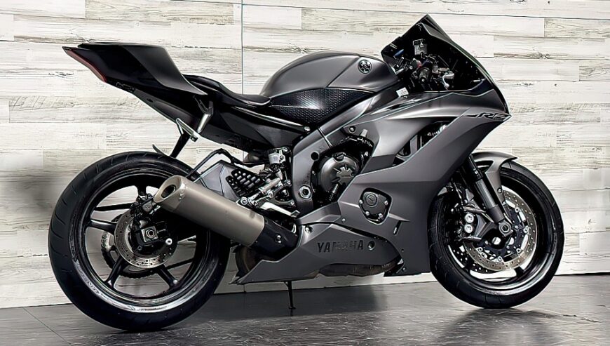 2018 Yamaha R6 available
