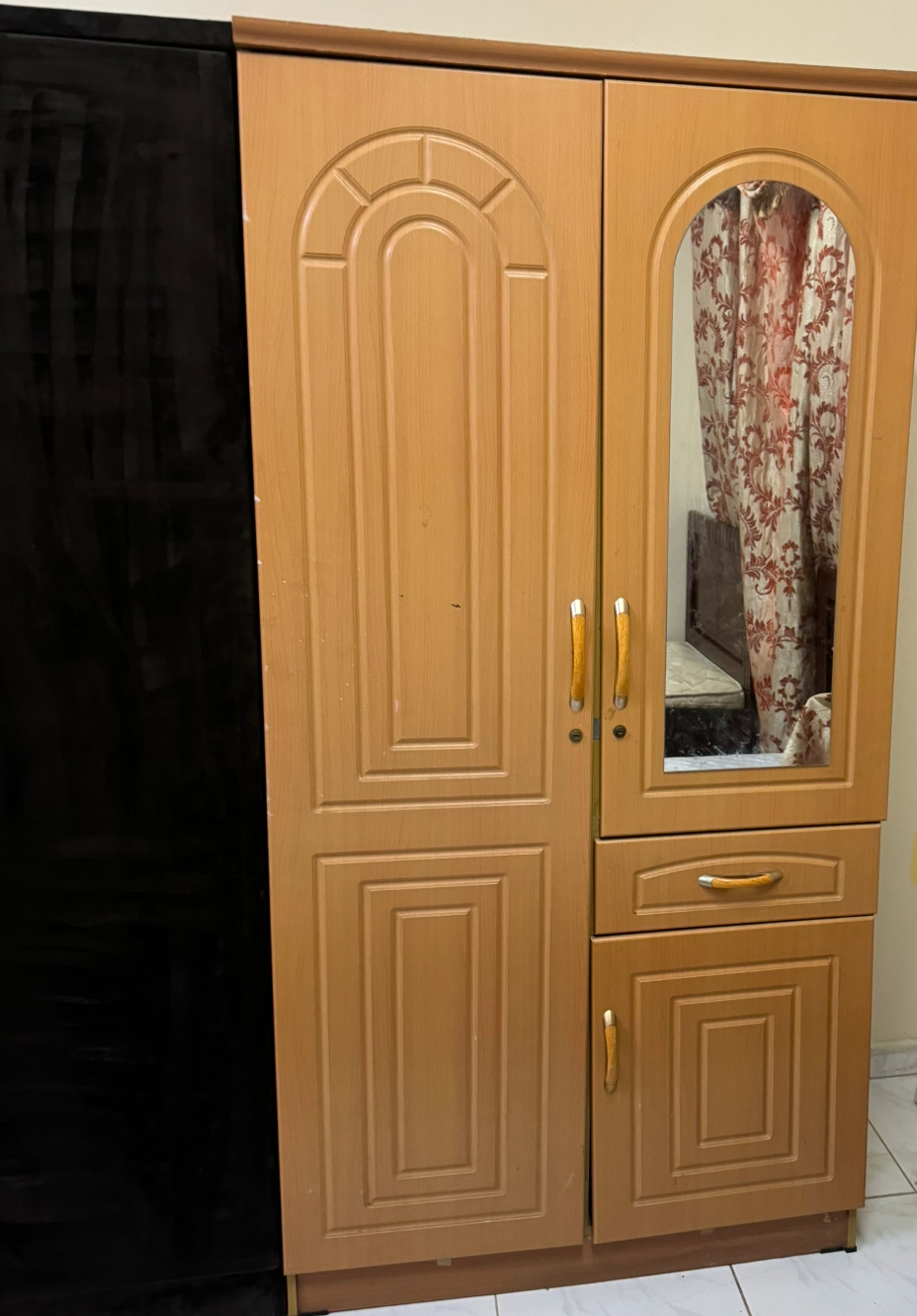 Bed space for working females