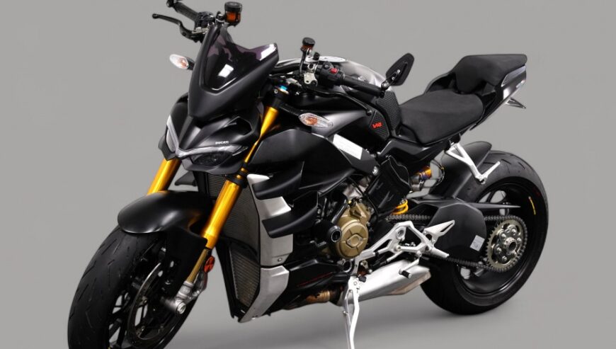 2021  DUCATI STREET FIGHTER