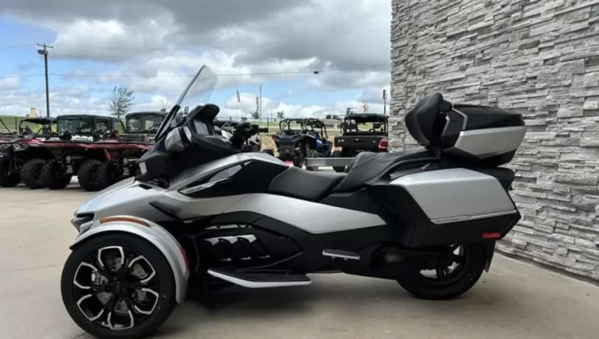 2024 CAN-AM SPYDER RT