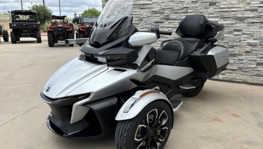 2024 CAN-AM SPYDER RT