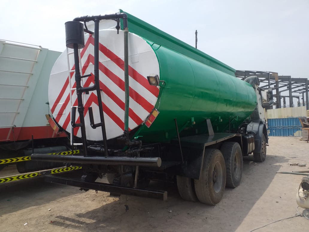 Mercedes Axor
