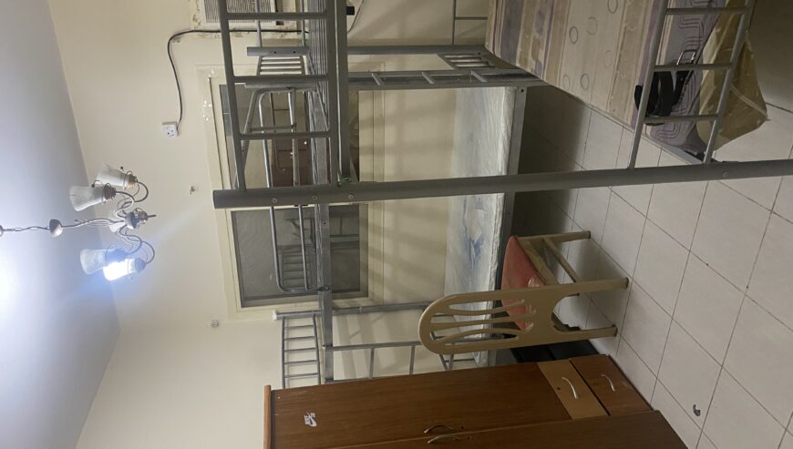 Exicutive Bed space available