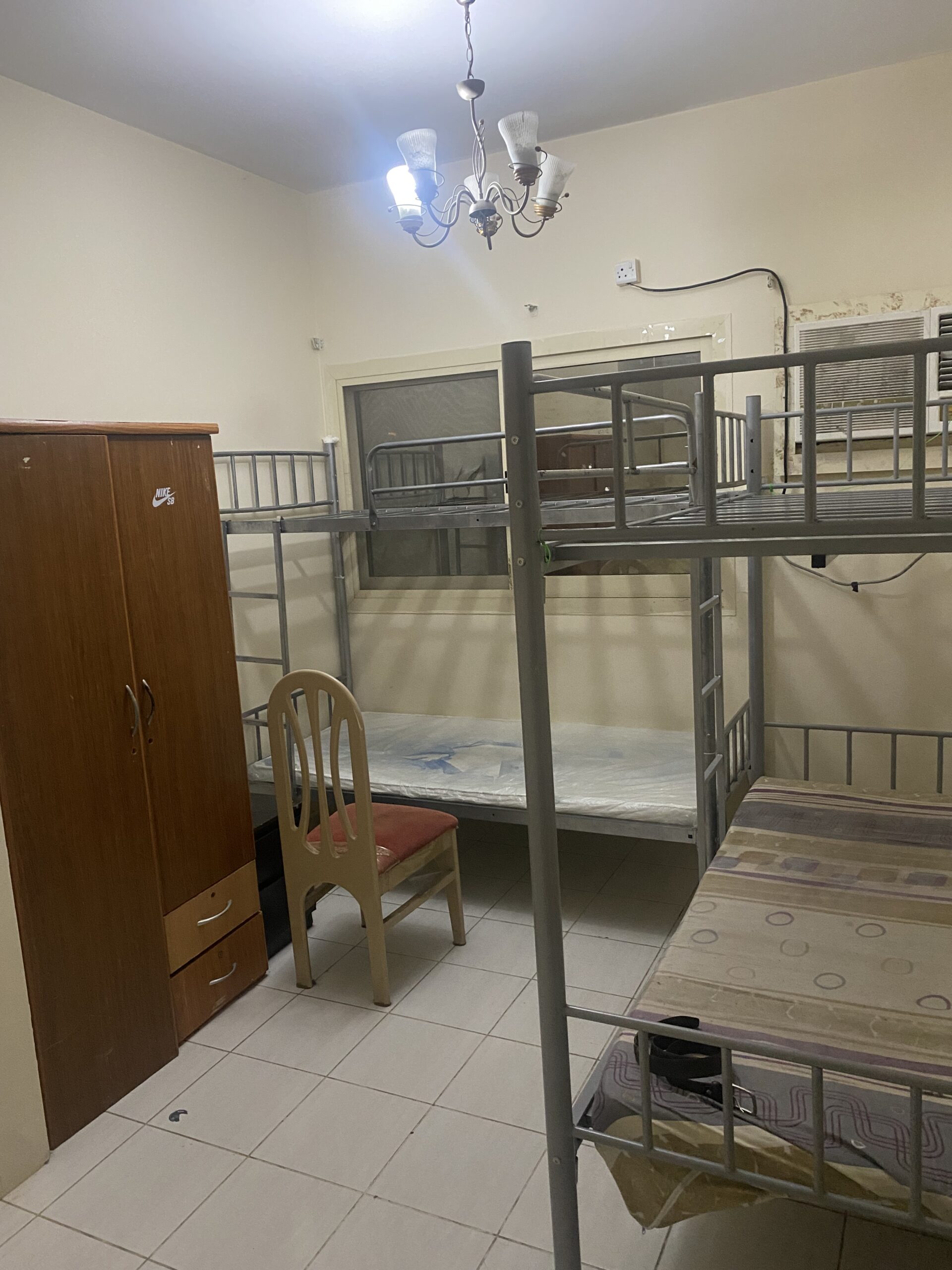 Exicutive Bed space available