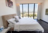 A beautiful 1BR with burj khalifa skyline view in the heart of Dubai-direct from landlord.