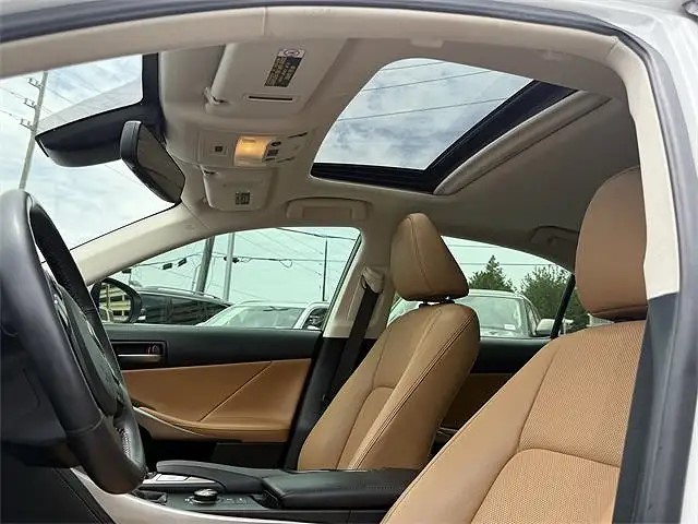2019 Lexus IS 300