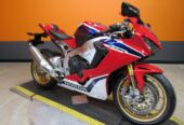 2017 HONDA CBR1000RR SP1