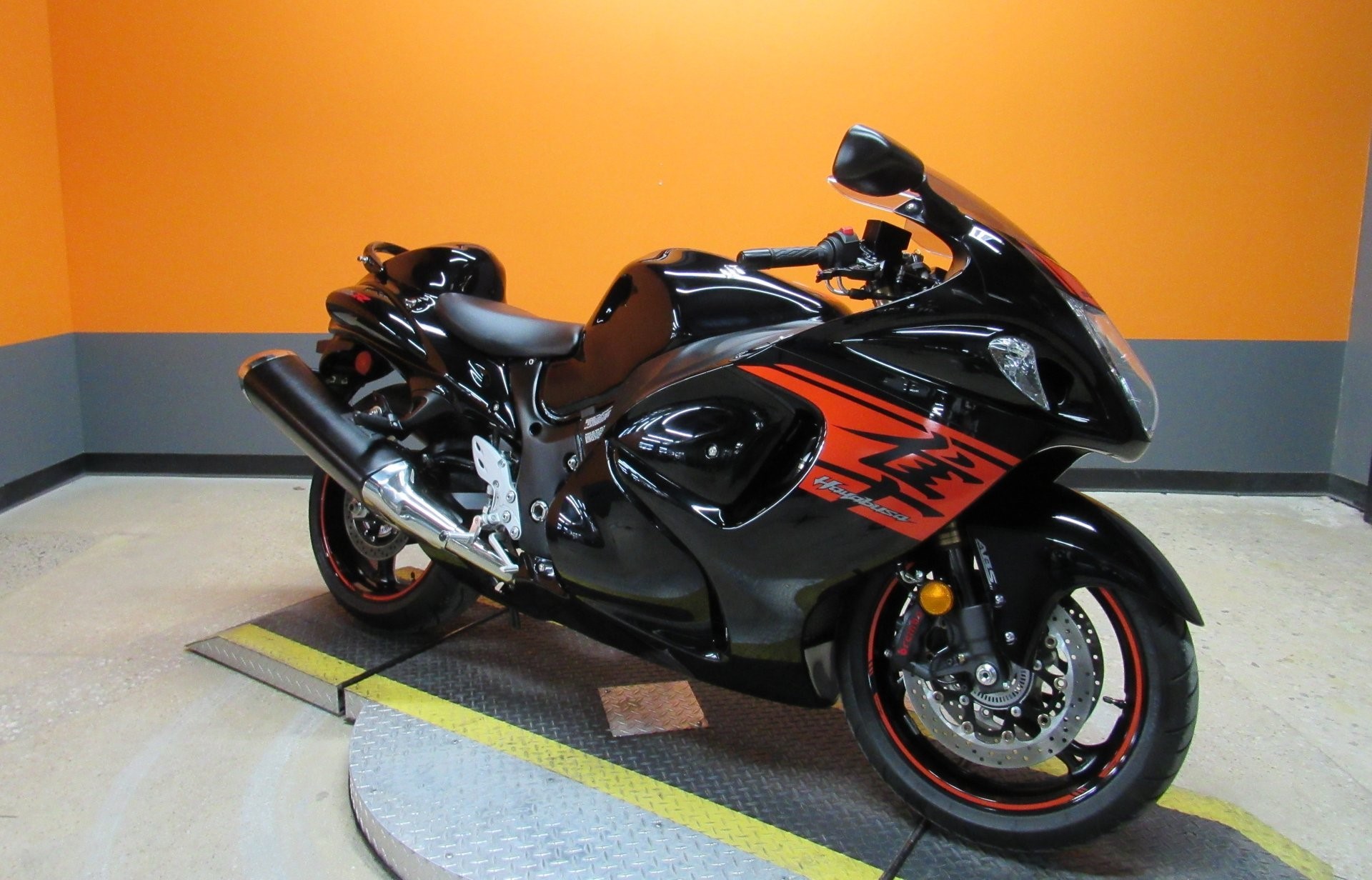 2018 SUZUKI HAYABUSA