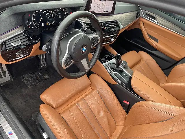 2019 BMW 5 Series 530i
