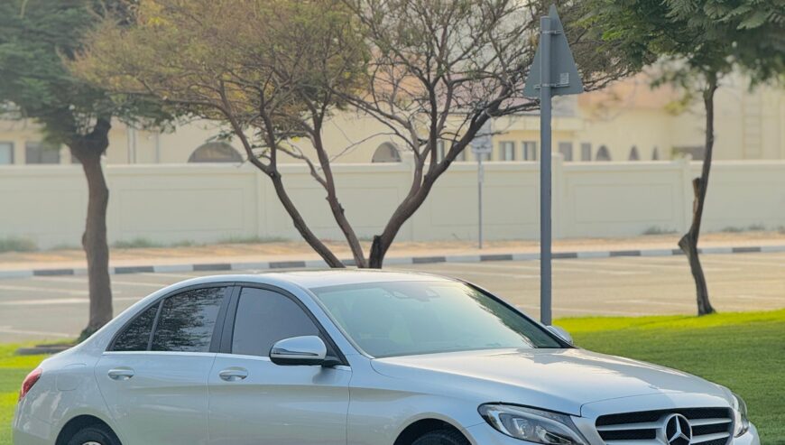 MERCEDES BENZ C200 || BLACK INTERIOR|| KOREAN SPEC ||NON ACCIDENT || 2017