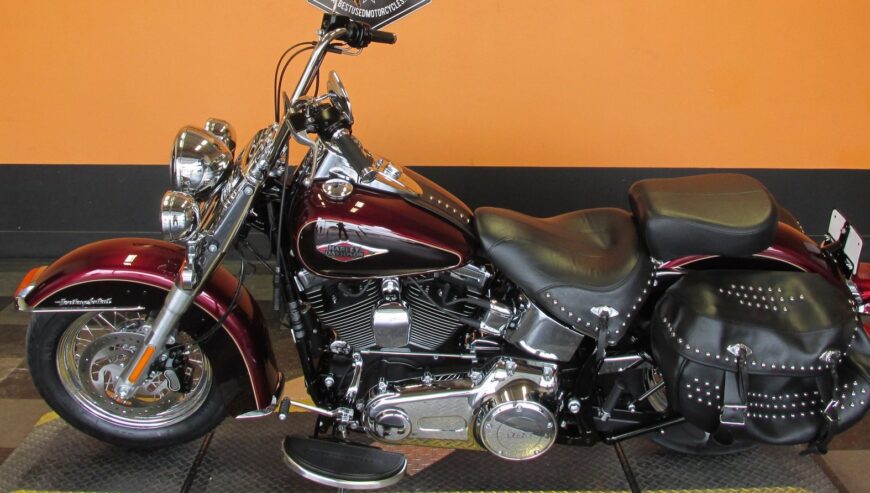 2015 HARLEY-DAVIDSON SOFTAIL HERITAGE CLASSIC – FLSTC