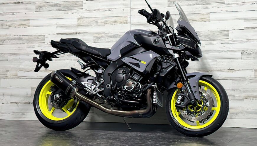 2017 Yamaha FZ-10 available