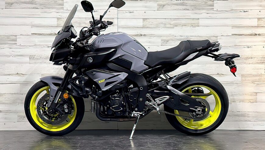 2017 Yamaha FZ-10 available