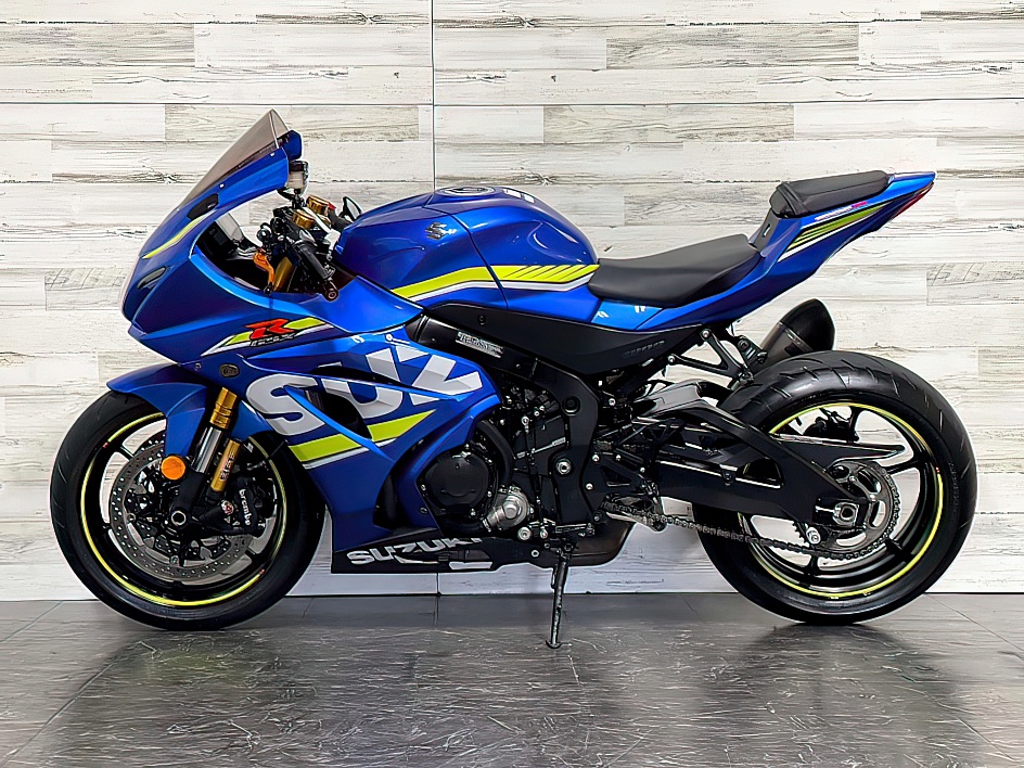2017 Suzuki GSX R1000 available