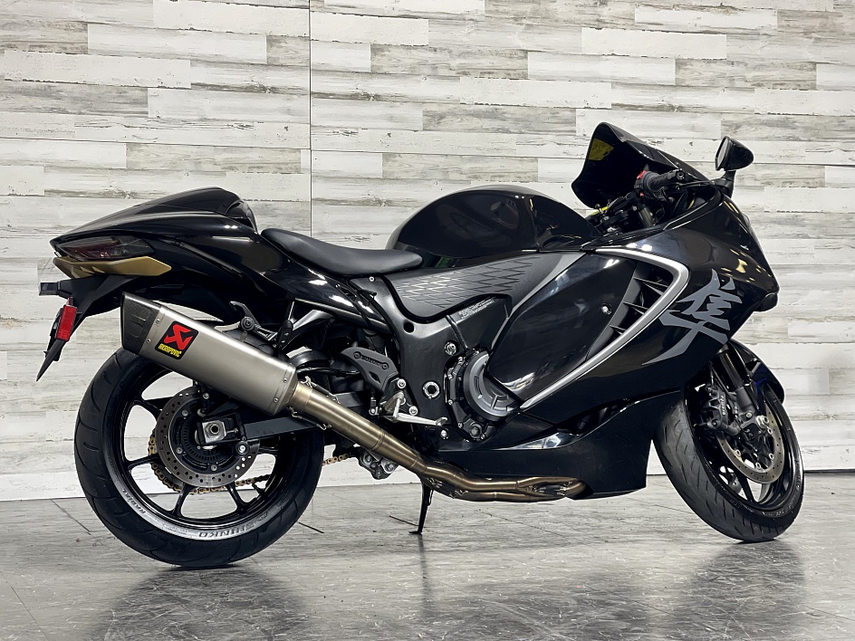 2022 Suzuki Hayabusa available