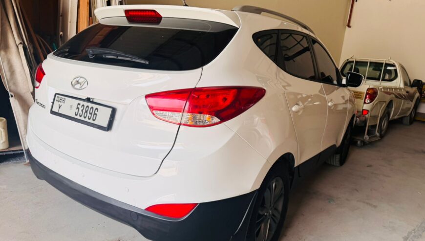 2015 Hyundai Tucson – 2.0L Engine – Excellent Condition
