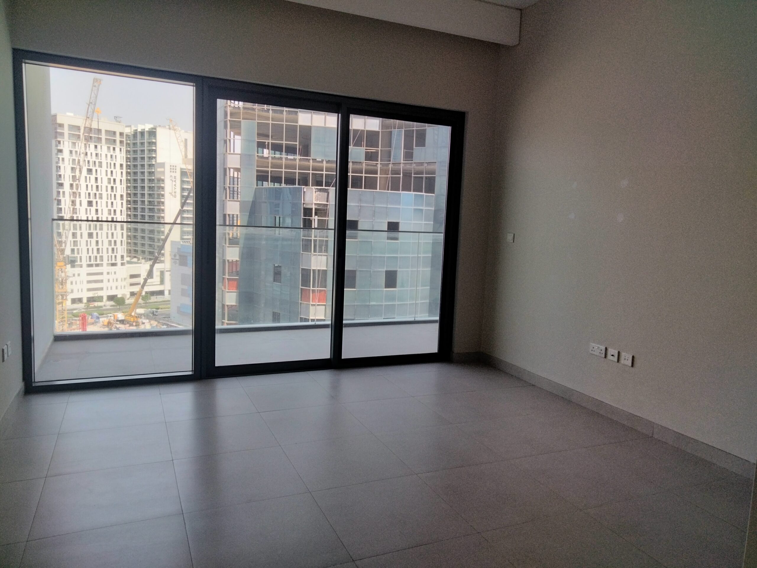 1 Bedroom Apartment in Business Bay| Unfurnished | Spacious Layout | Prime Location