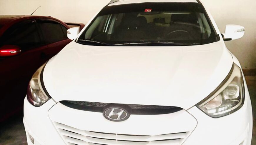 2015 Hyundai Tucson – 2.0L Engine – Excellent Condition