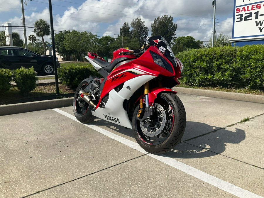 2015 Yamaha YZF-R6