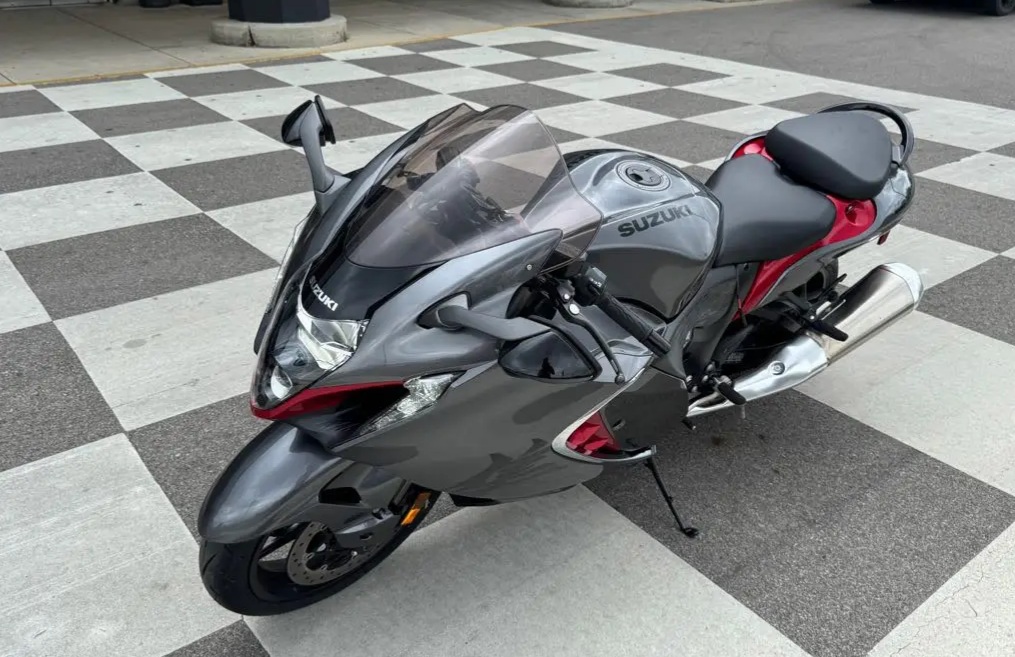 2023 suzuki Hayabusa