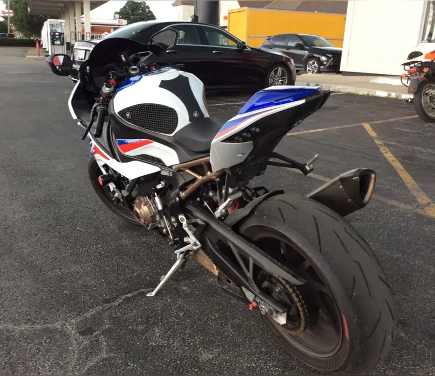 2022 BMW s1000rr