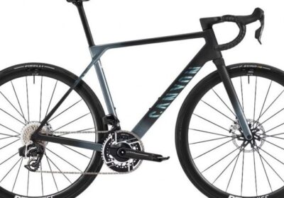 2026-Canyon-Ultimate-CFR-AXS-Road-Bike-1